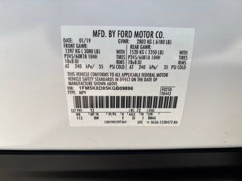 Used 2019 Ford Explorer XLT AWD/4WD image 36