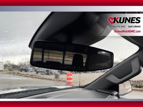 Used 2025 Chevrolet Silverado 1500 LT image 22