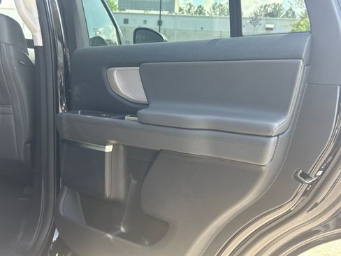 New 2026 Ford Expedition Active RWD image 34