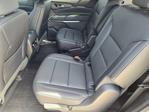 New 2026 Chevrolet Traverse LT FWD image 30