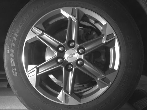 Used 2024 Chevrolet Blazer LT FWD image 11