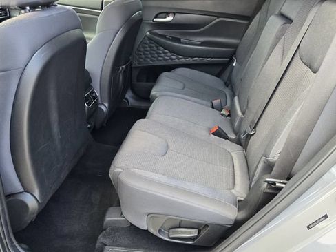 Used 2023 Hyundai Santa Fe SEL FWD image 11