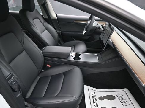 Used 2023 Tesla Model 3 Standard Range RWD image 35