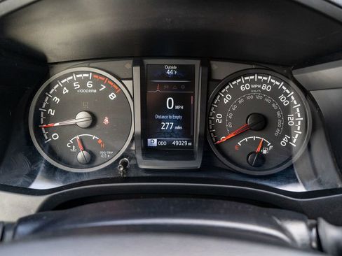 Certified 2023 Toyota Tacoma SR image 22