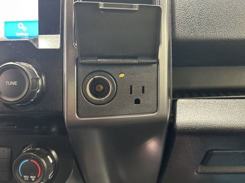 Used 2017 Ford F150 XLT w/ Equipment Group 301A Mid image 22