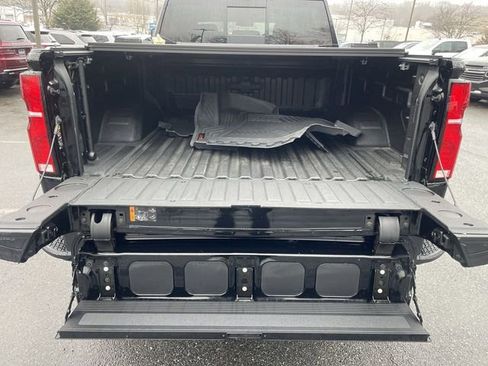 Used 2025 Chevrolet Silverado 2500 LT w/ Trail Boss Package image 26