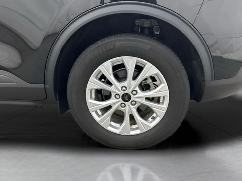 Used 2024 Ford Escape Active w/ Cold Weather Package FWD image 13