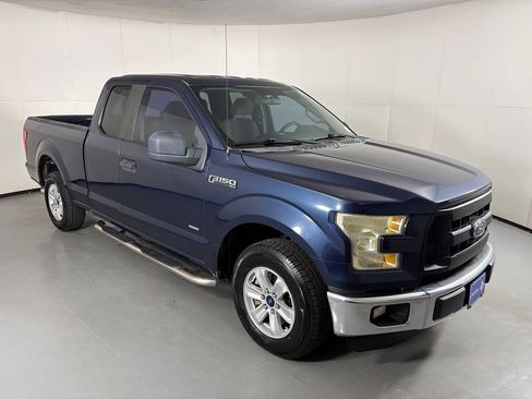 Used 2015 Ford F150 XL w/ Equipment Group 101A Mid RWD image 2