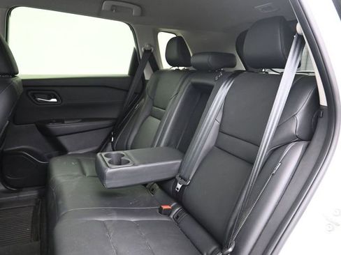 Used 2024 Nissan Rogue SL image 20