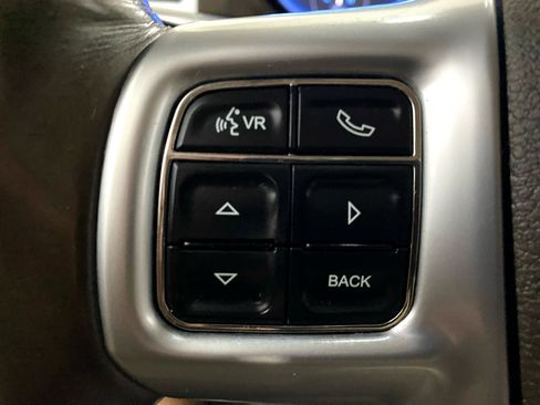 Used 2011 Chrysler 300 Limited w/ Luxury Group image 45