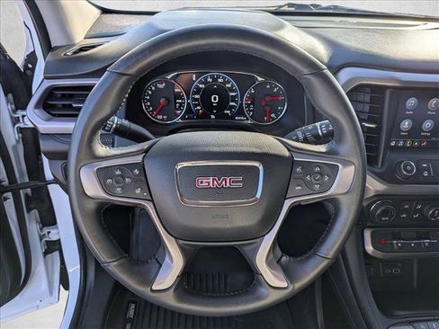 Used 2022 GMC Acadia AT4 w/ Technology Package image 14