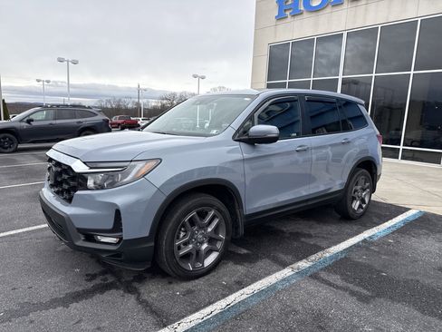 Used 2023 Honda Passport EX-L image 7