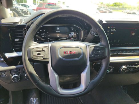 Used 2024 GMC Sierra 1500 Elevation AWD/4WD image 22