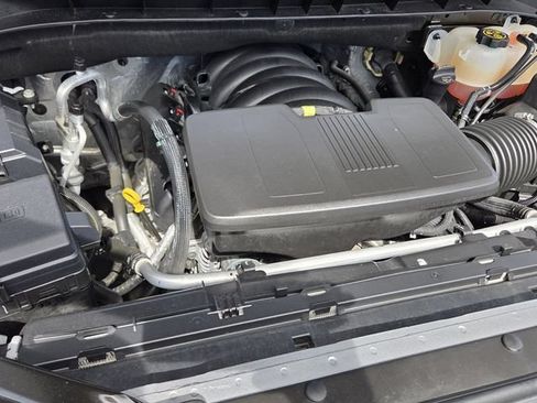 Used 2023 Chevrolet Silverado 1500 ZR2 w/ Technology Package AWD/4WD image 18