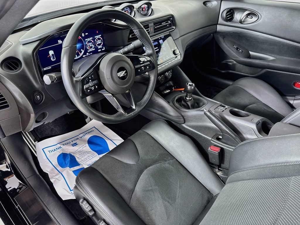 Used 2024 Nissan Z Performance w/ Floor Mat Package RWD image 10