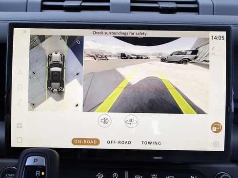 New 2026 Land Rover Defender 110 X-Dynamic SE image 15