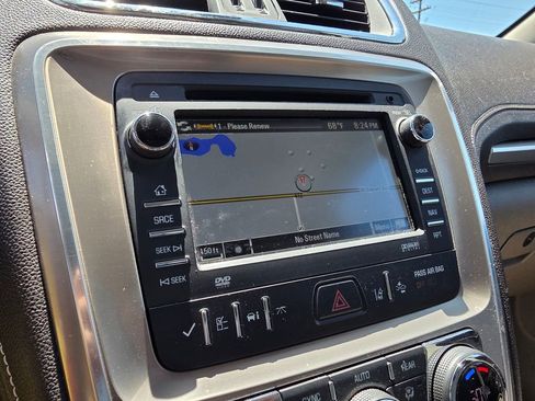 Used 2014 GMC Acadia Denali FWD image 17