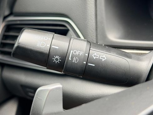 Used 2020 Honda Accord Sport image 29