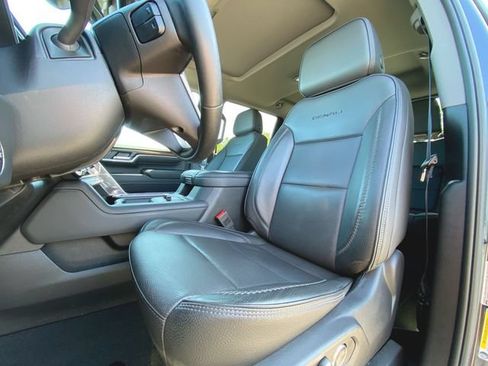 Used 2024 GMC Sierra 2500 Denali w/ Denali Reserve Package AWD/4WD image 20