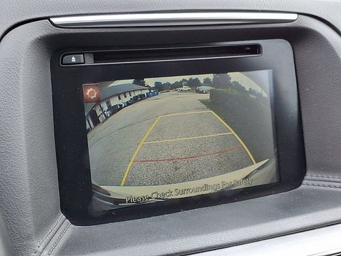Used 2016 MAZDA CX-5 Touring w/ Bose/Moonroof Package FWD image 18