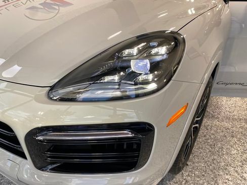 Used 2020 Porsche Cayenne S AWD/4WD image 48