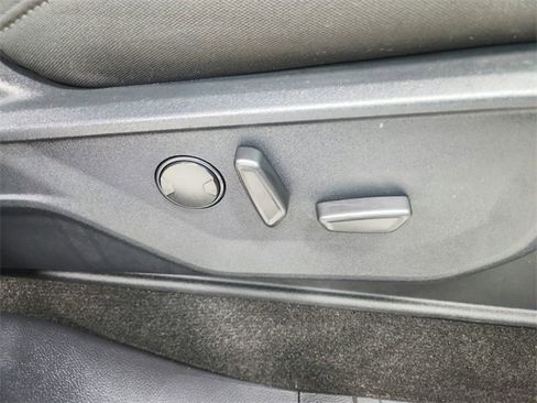 Used 2022 Ford F150 XLT w/ Equipment Group 302A High image 38