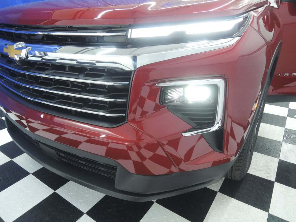New 2026 Chevrolet Traverse LT w/ Sun and Wheel Package FWD image 42