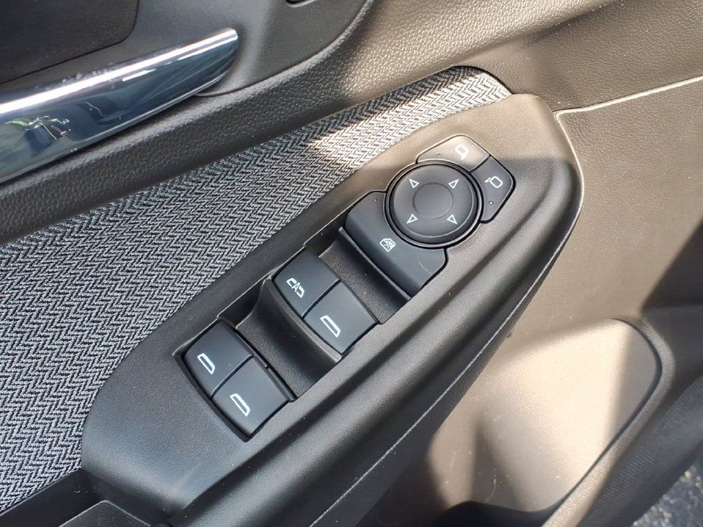 Used 2023 Chevrolet TrailBlazer LS FWD image 14