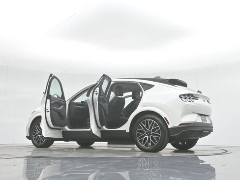 New 2025 Ford Mustang Mach-E Premium image 3