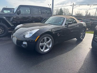 Used 2008 Pontiac Solstice Convertible w/ Premium Package
