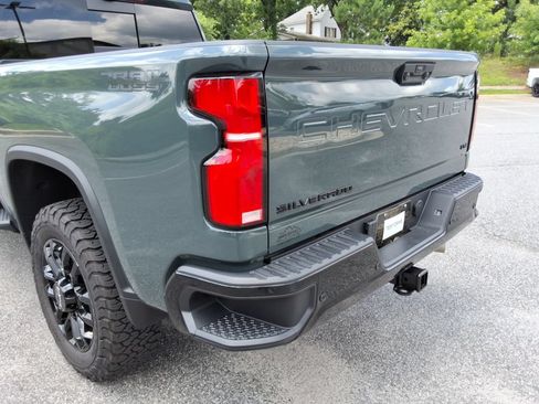 Certified 2025 Chevrolet Silverado 2500 LTZ w/ Trail Boss Package AWD/4WD image 15
