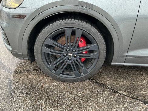 Used 2018 Audi SQ5 Prestige image 9