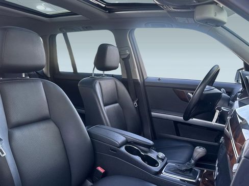 Used 2010 Mercedes-Benz GLK 350 GLK 350 image 31