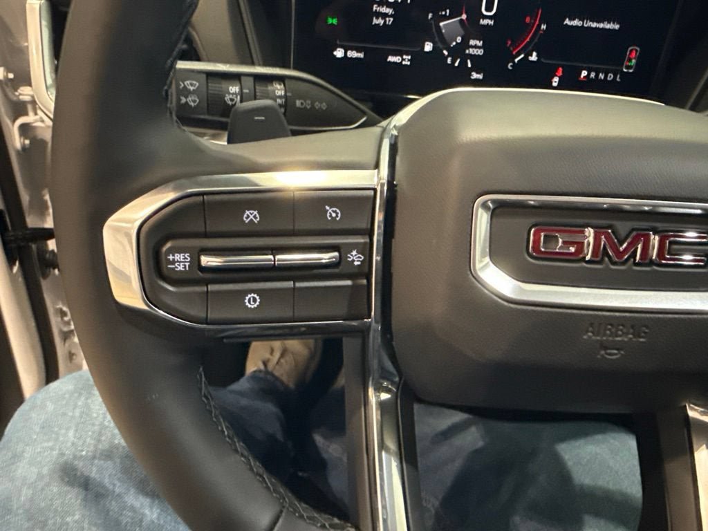 New 2027 GMC Terrain Elevation w/ Elevation Premium Package AWD/4WD image 31