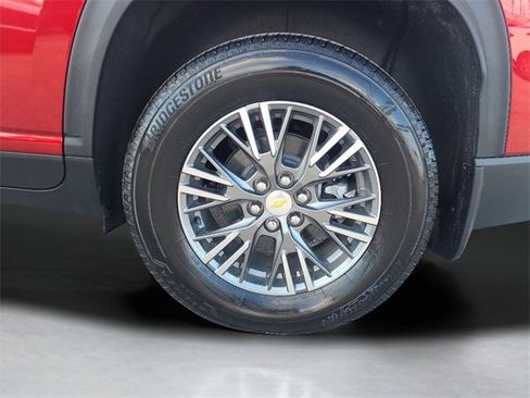 New 2026 Chevrolet Traverse LT w/ Driver Confidence Package image 12