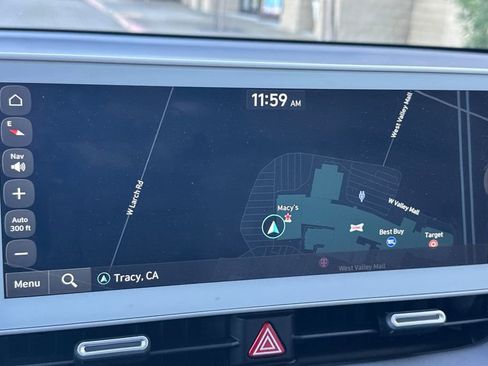 Used 2023 Hyundai Ioniq 5 SEL w/ Cargo Package AWD/4WD image 17