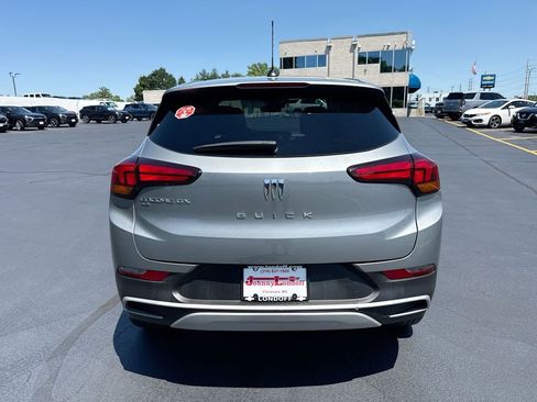 Used 2025 Buick Encore GX Preferred AWD/4WD image 21