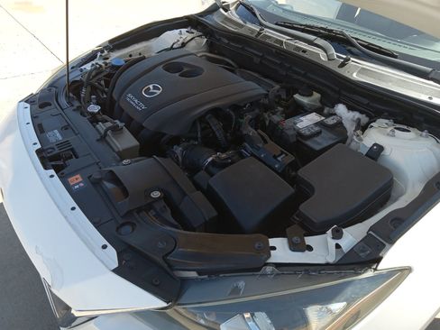 Used 2016 MAZDA MAZDA3 i Sport image 33