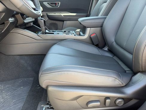 New 2026 Subaru Outback Limited w/ Premium/Limited Package 2 AWD/4WD image 9
