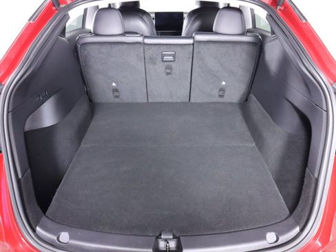 Used 2021 Tesla Model Y Long Range image 33