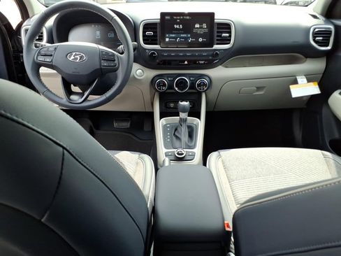 New 2026 Hyundai Venue SEL FWD image 12