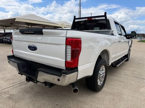Used 2019 Ford F250 Lariat w/ Lariat Ultimate Package RWD image 7