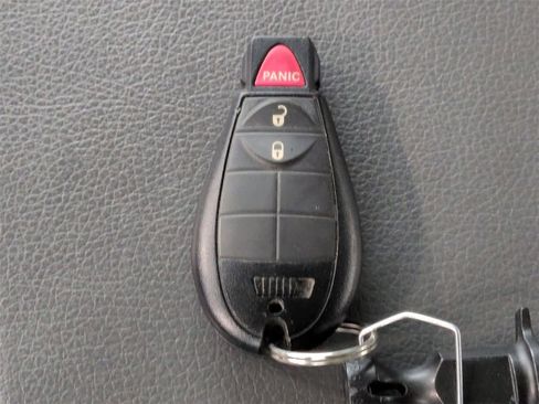 Used 2013 RAM 1500 Express image 35