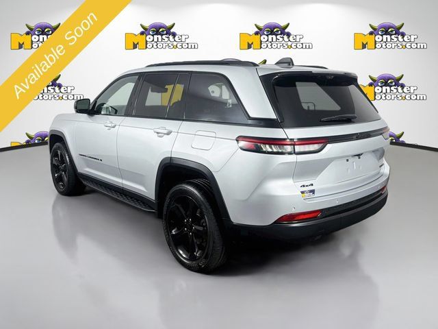 Used 2024 Jeep Grand Cherokee Limited w/ Luxury Tech Group II AWD/4WD image 7