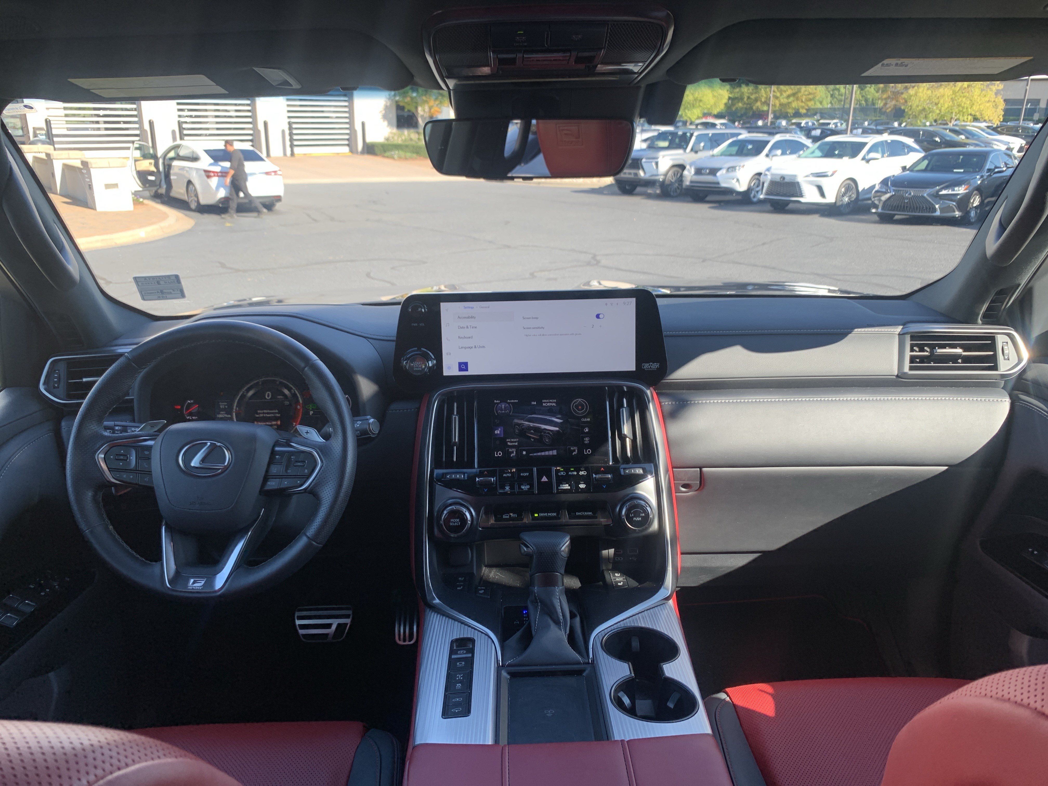 Used 2024 Lexus LX 600 F Sport AWD/4WD image 30