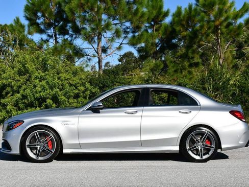 Used 2020 Mercedes-Benz C 63 AMG S image 3