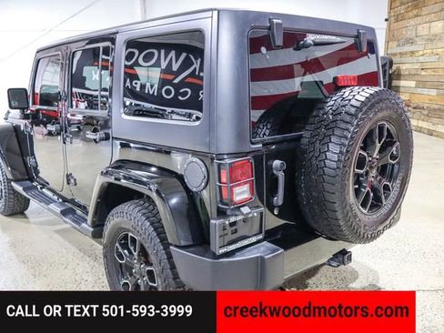 Used 2017 Jeep Wrangler Unlimited Sahara image 27