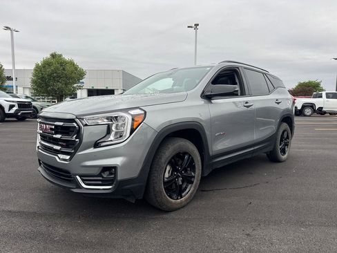 Used 2024 GMC Terrain AT4 w/ Infotainment Package II AWD/4WD image 6