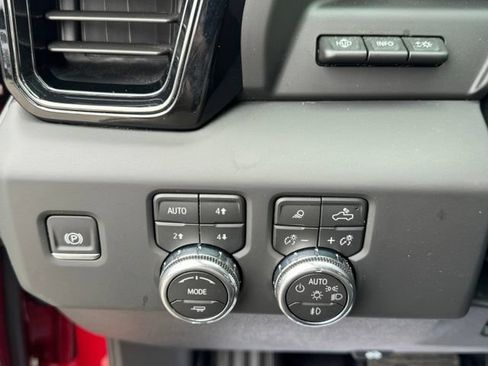 Certified 2026 GMC Sierra 2500 AT4 w/ AT4 Premium Plus Package AWD/4WD image 20