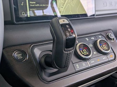 Used 2024 Land Rover Defender 110 S image 11